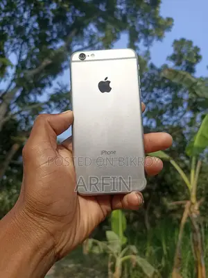Apple iPhone 6 (Used)