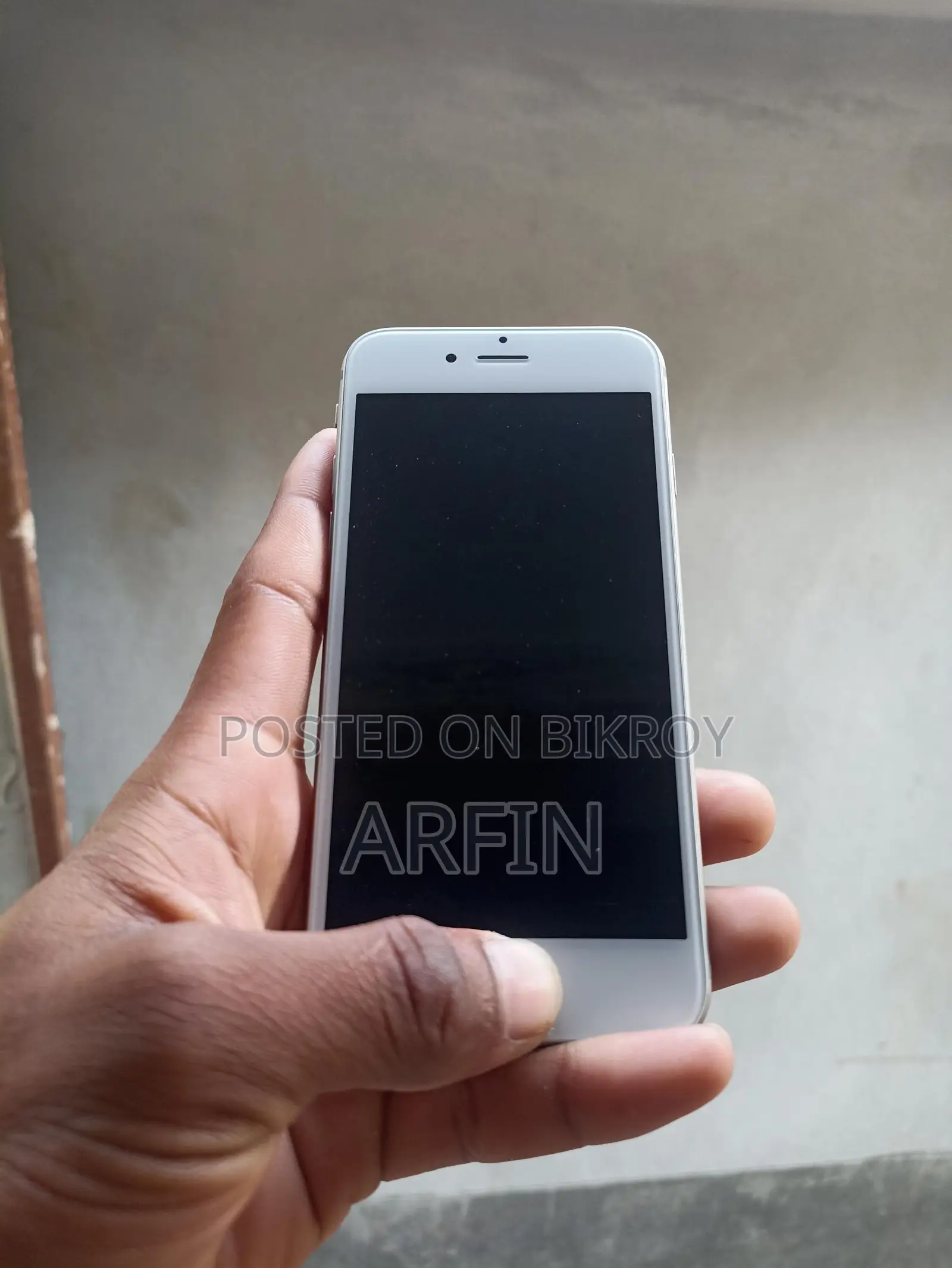 Apple iPhone 6 (Used)