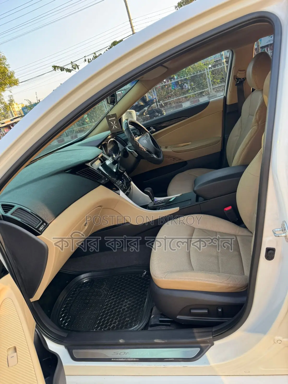 Hyundai Sonata sunroof 2011