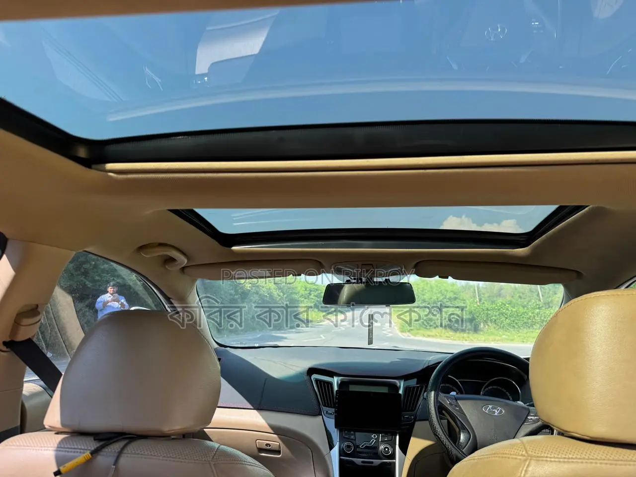 Hyundai Sonata sunroof 2011