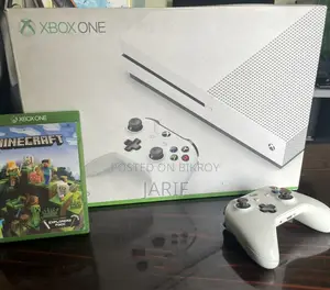 Xbox One S 500gb + Minecraft
