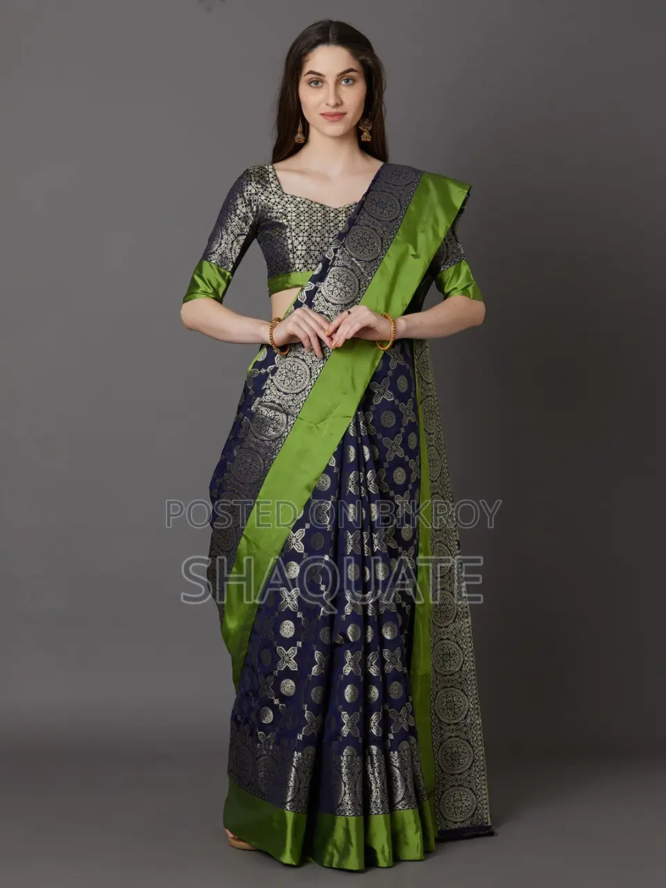 শাড়ি টি খুব ভালো