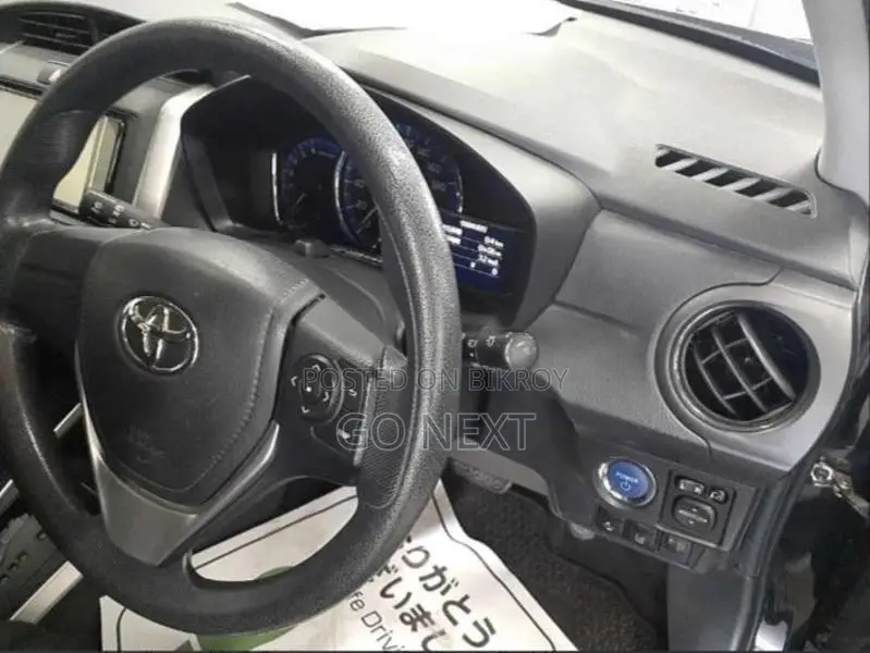 Toyota Fielder EX 2020