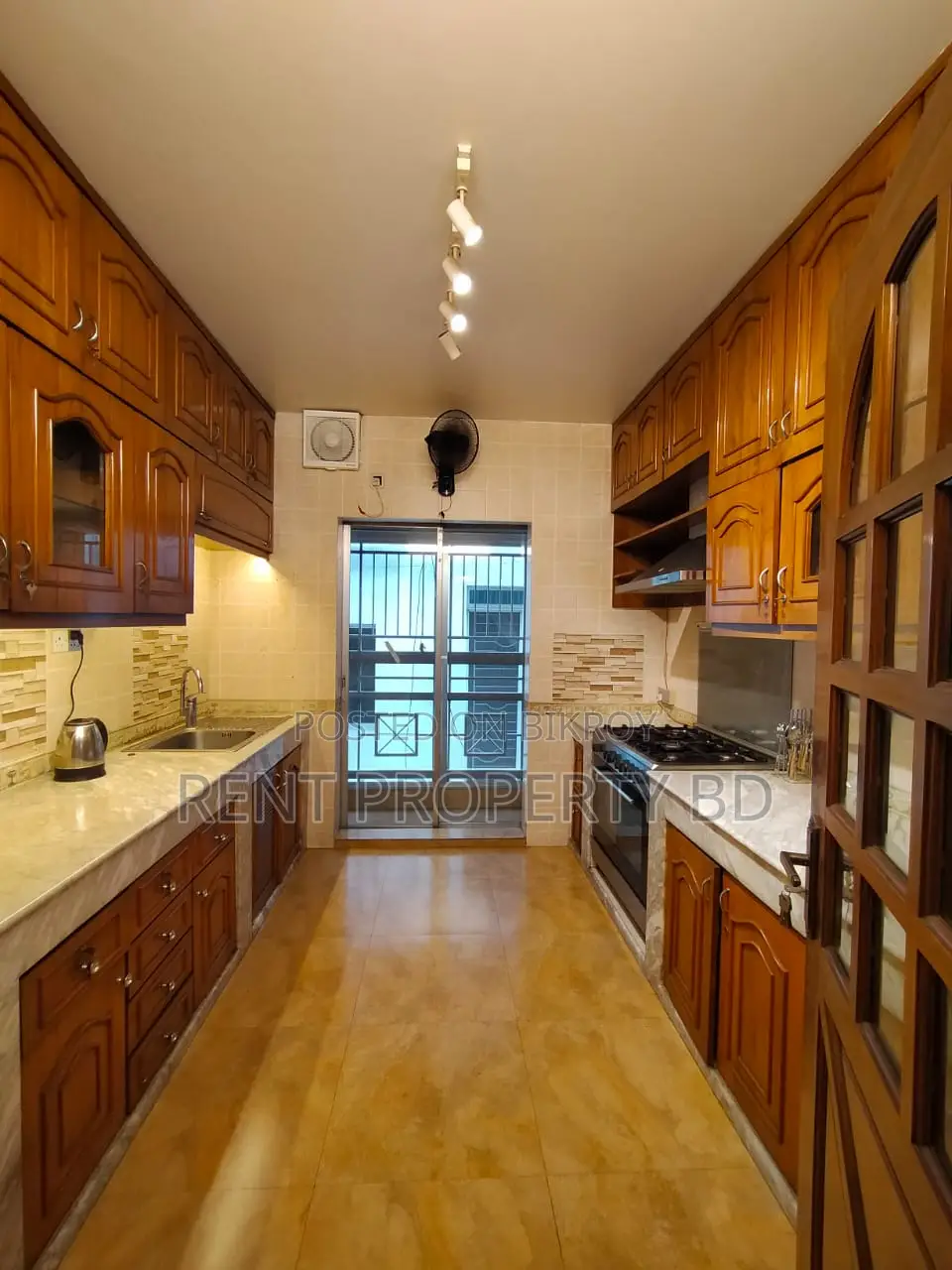 Baridhara Diplomatic Fully Furnished Apartment for Rent