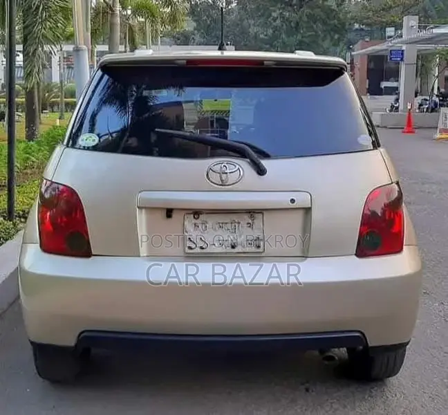 টয়োটা ইস্ত জি এইচআইডি সিলেকশন ২০০৪