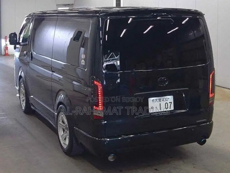 Toyota Hiace SGL DPS2 COBRA ED ২০২২