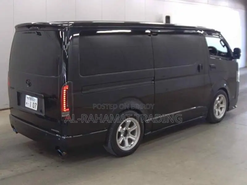 Toyota Hiace SGL DPS2 COBRA ED ২০২২