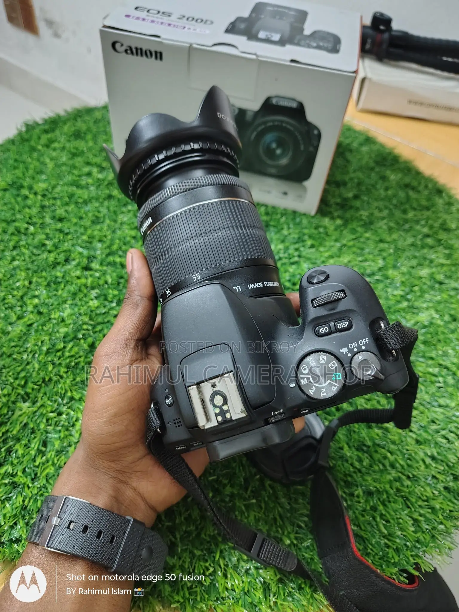 canon 200D with 18-55 STM lens full fresh box condition...