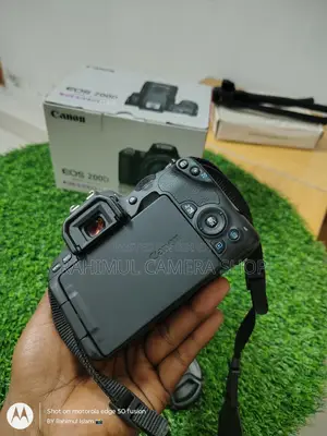 canon 200D with 18-55 STM lens full fresh box condition...