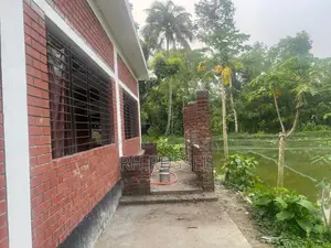 Fully Commercial For Bank, Office Or Restaurant