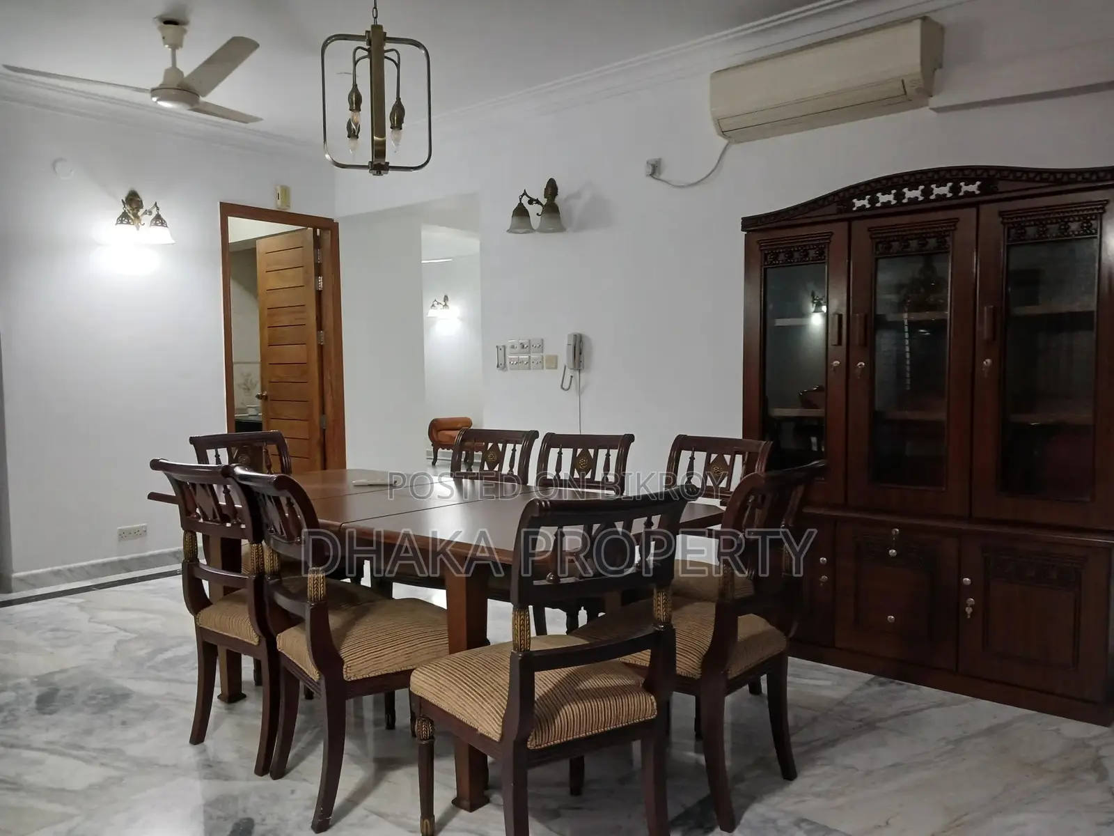 বারিধারা ডিপ্লোম্যাটিক জোনে বিলাসবহুল ৪ বেড ফার্নিশড অ্যাপার্টমেন্ট ভাড়া