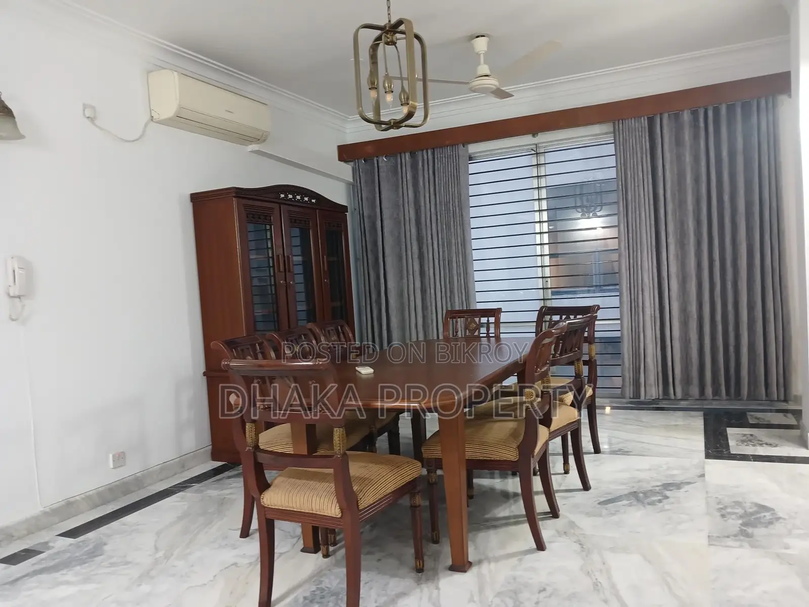 বারিধারা ডিপ্লোম্যাটিক জোনে বিলাসবহুল ৪ বেড ফার্নিশড অ্যাপার্টমেন্ট ভাড়া