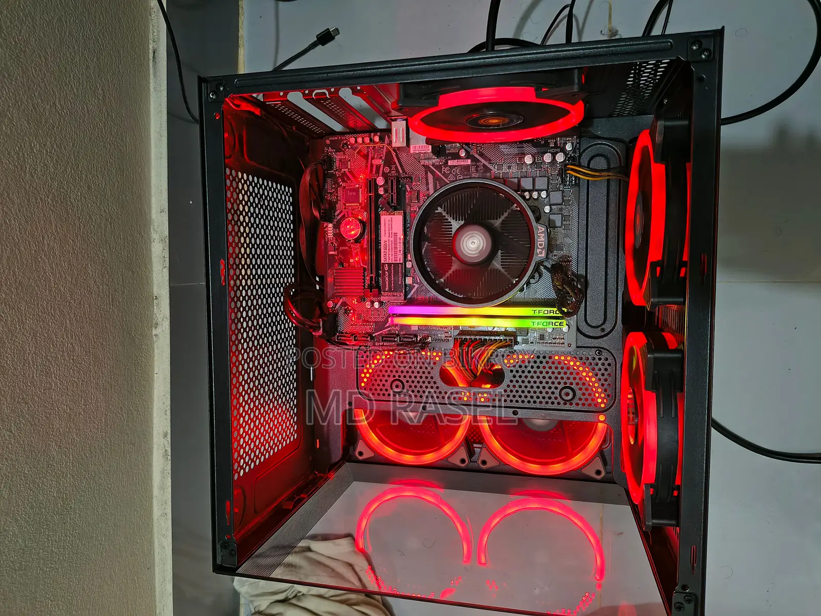 Amd Ryzen 5 ( 3400g) With Gigabyte Motherboard 520 M