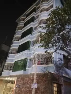 সাড়ে ছয় তলা বাড়ি বিক্রি করা হবে লিফট আছে