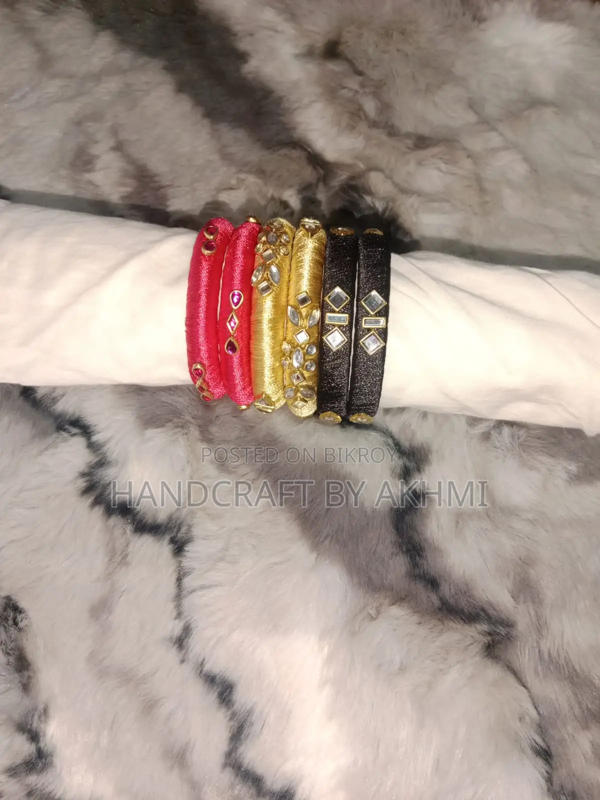 Exclusive 3-Set Handmade Bangle Combo: Add a New Dimension to Your Style!