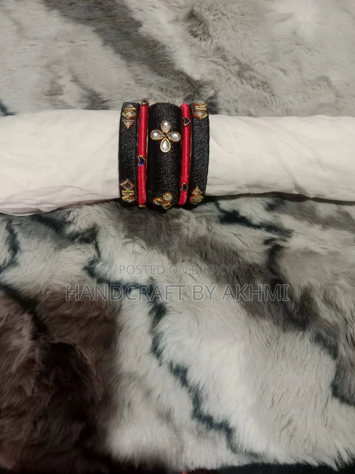 Exclusive 3-Set Handmade Bangle Combo: Add a New Dimension to Your Style!
