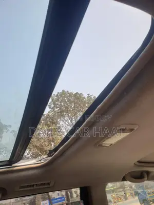Toyota Noah X Sunroof 2003