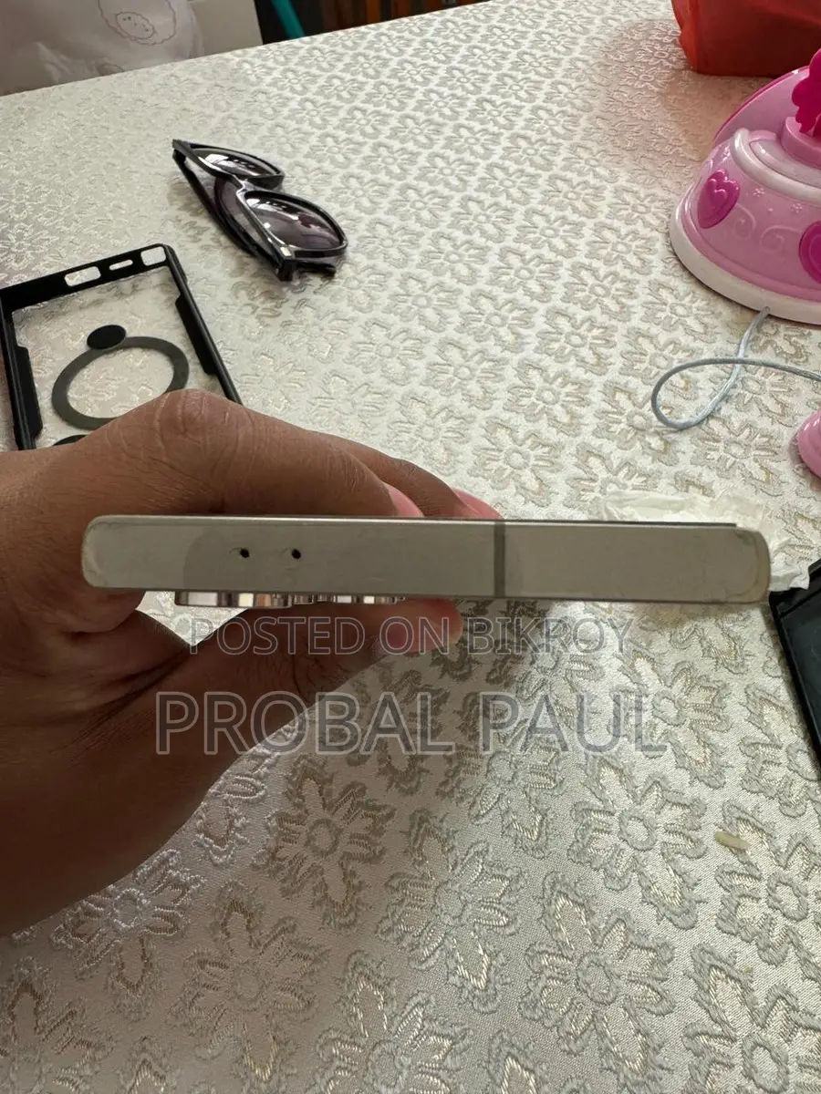 Samsung Galaxy S24 Ultra (Used)