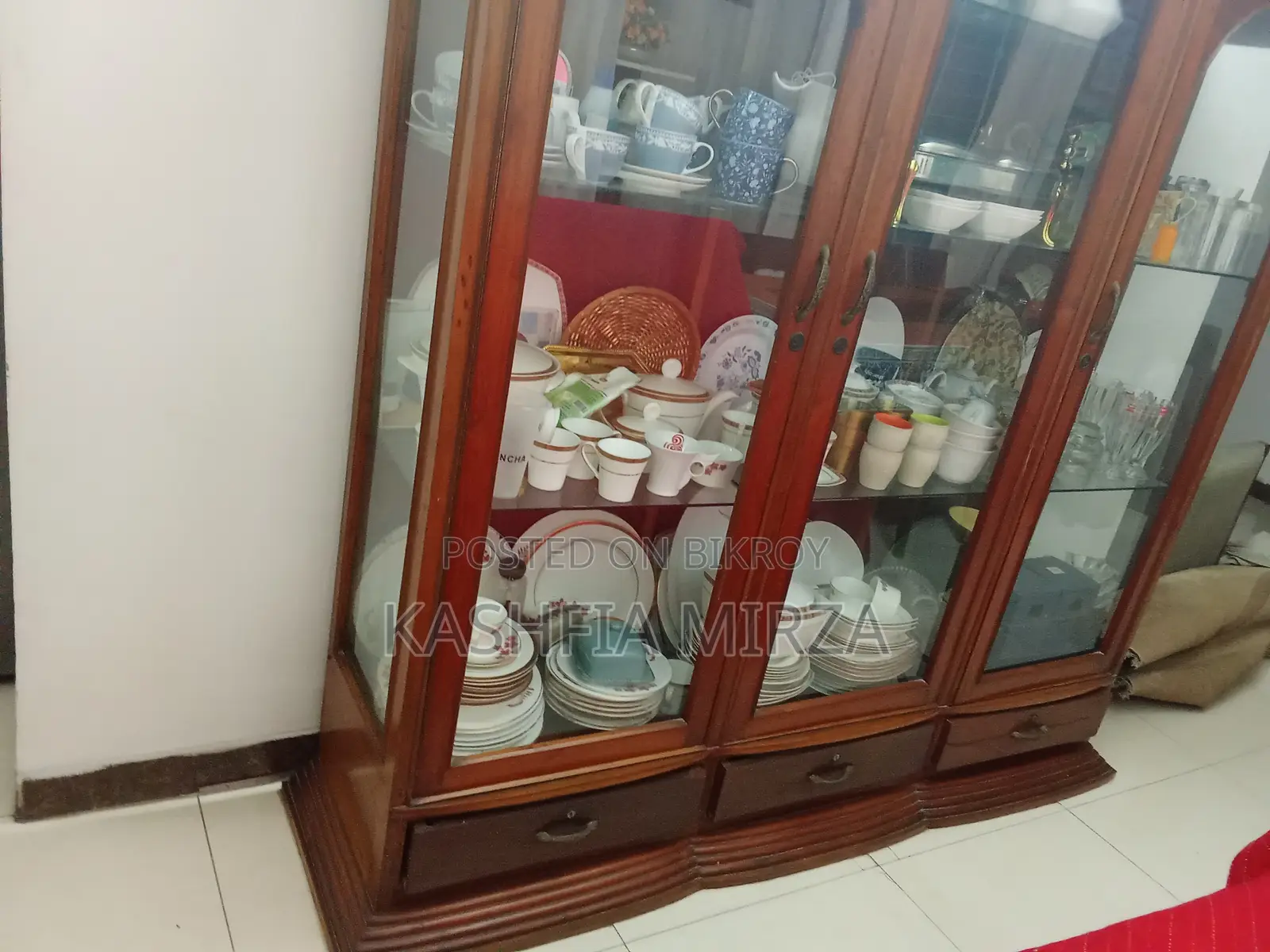 Segun Wood Cabinet
