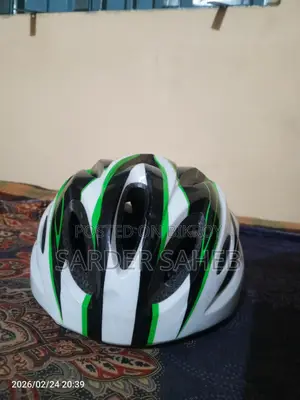 হেলমেট