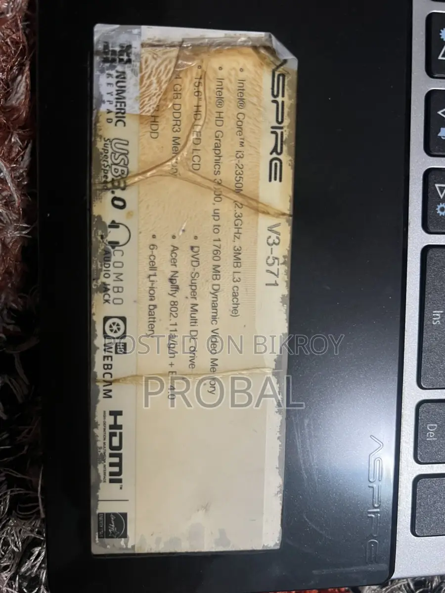 Acer Aspire V3-571 Core I3