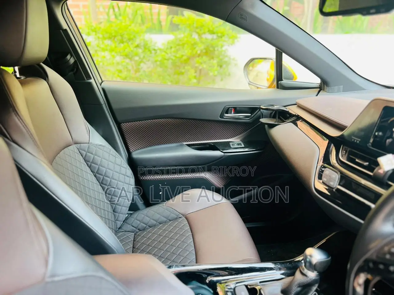 Toyota C-HR Hybrid S Package 2021