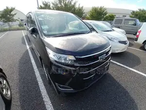 Toyota Noah Hybrid G Pkg Black 2021