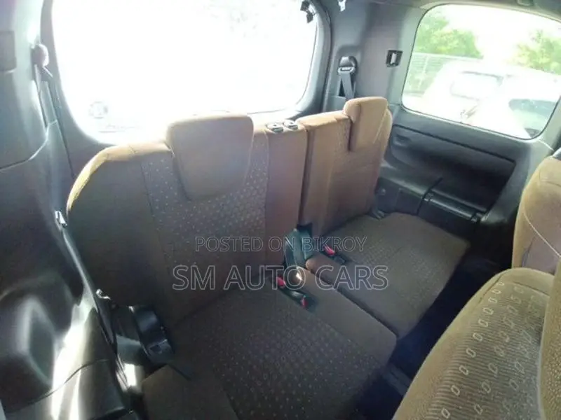 Toyota Noah Hybrid G Pkg Black 2021