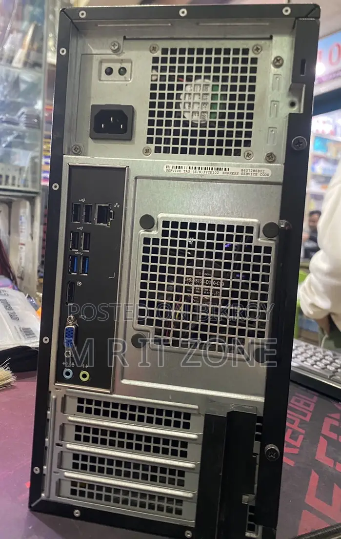 DELL Dekstop computer _ core i5 _Ram 8GB HHD 500gb