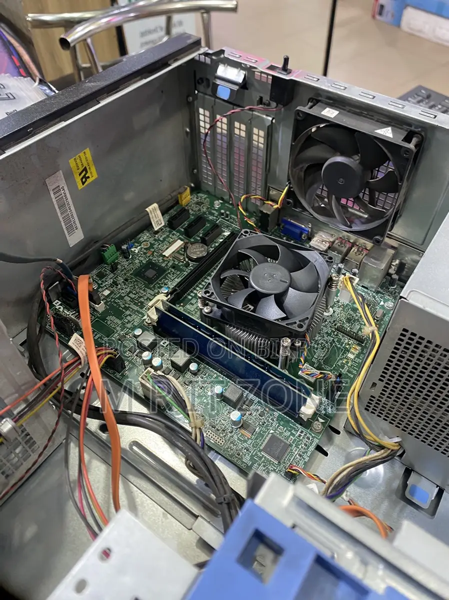 DELL Dekstop computer _ core i5 _Ram 8GB HHD 500gb