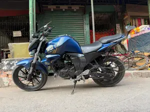 Yamaha FZS . 2019