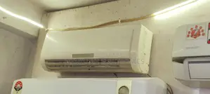 Gree 1 Ton Non-Inverter AC