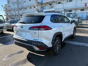 Toyota Corolla Cross Z LEATHER PANAROOF 2021