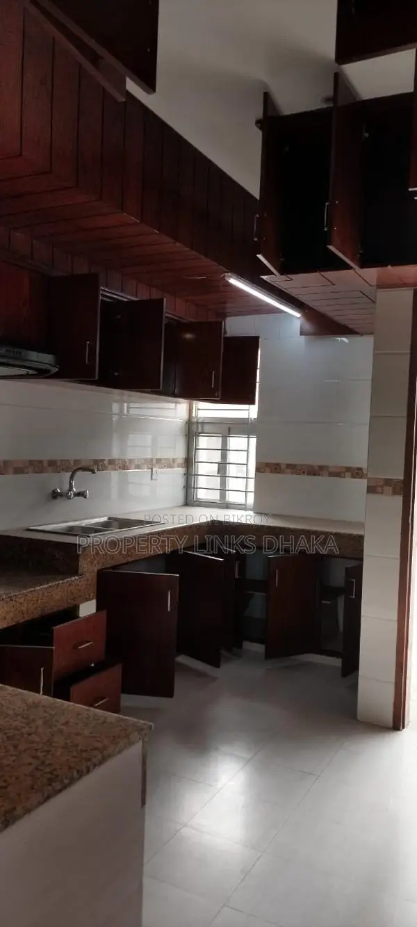 গুলশানে ভাড়ার জন্য সম্পূর্ণ ফার্নিশড অ্যাপার্টমেন্ট