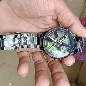 Analogue Watch for sale