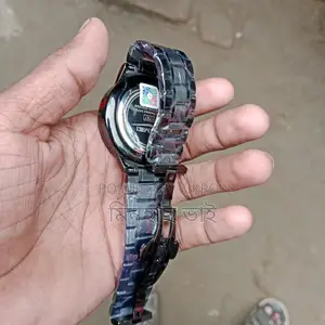 Analogue Watch for sale