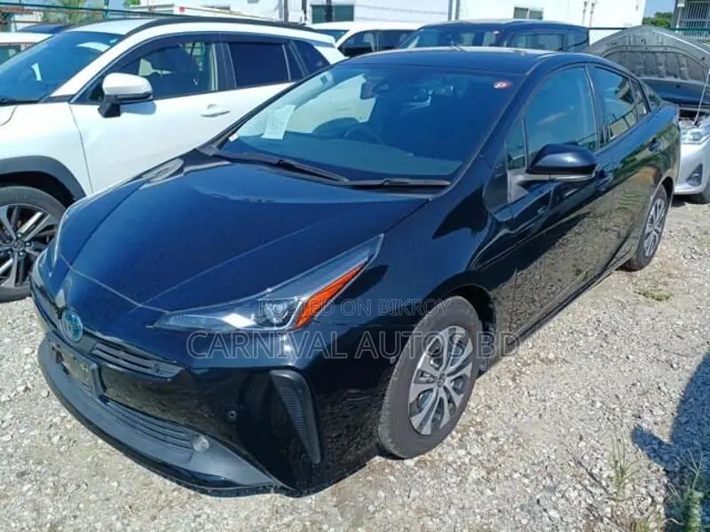 Toyota Prius A PACKAGE 2021