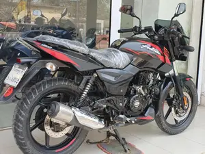 Bajaj Pulsar 150 double disc abs 2022