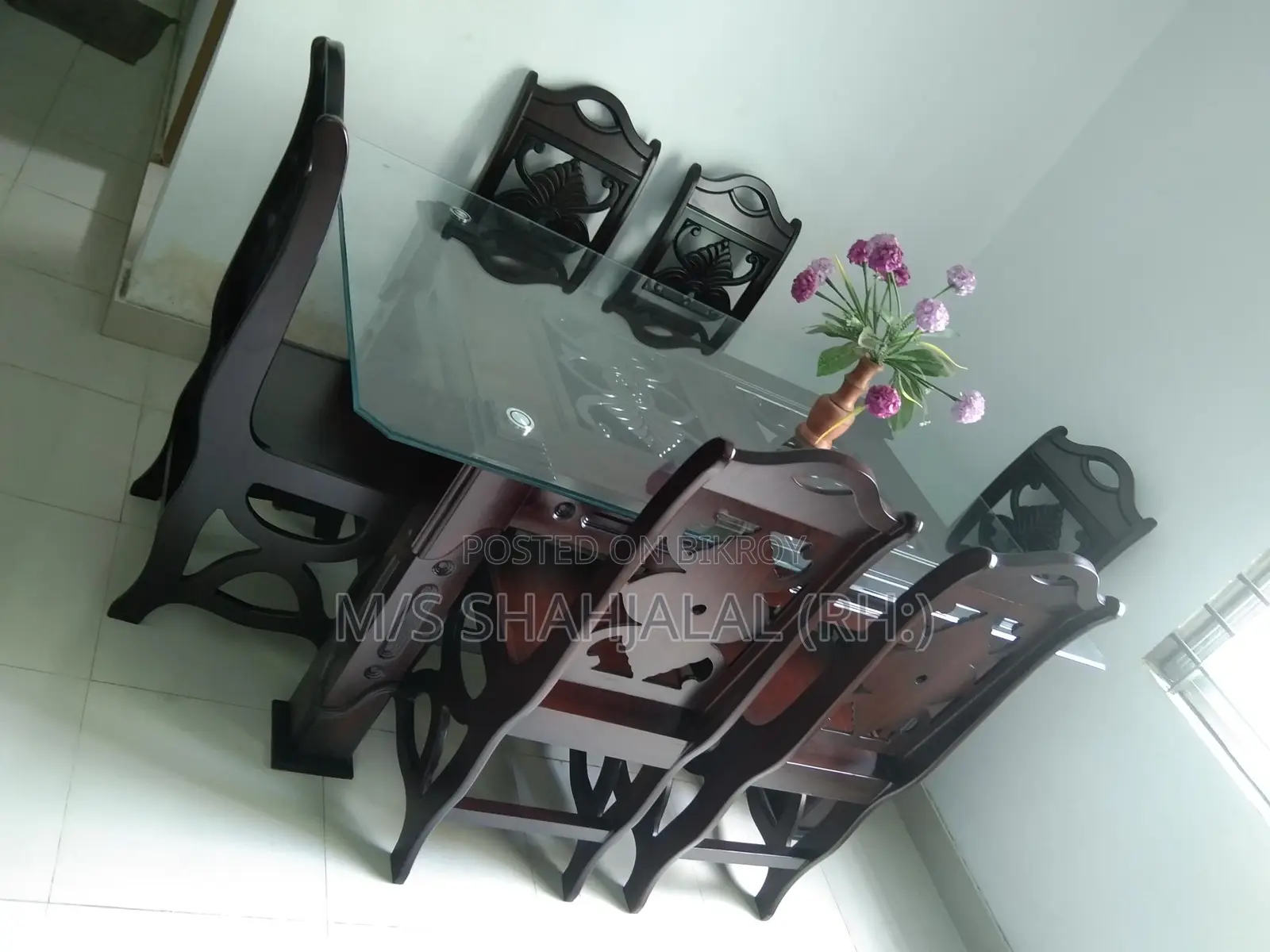 Butterfly Design Dining Table with 6 Chairs