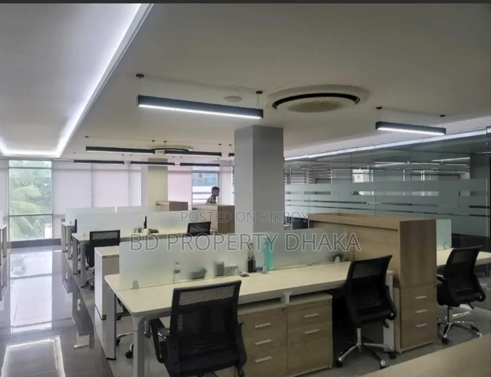5800sqft New Modern furnished commercial space rent in Gulshan Avenue