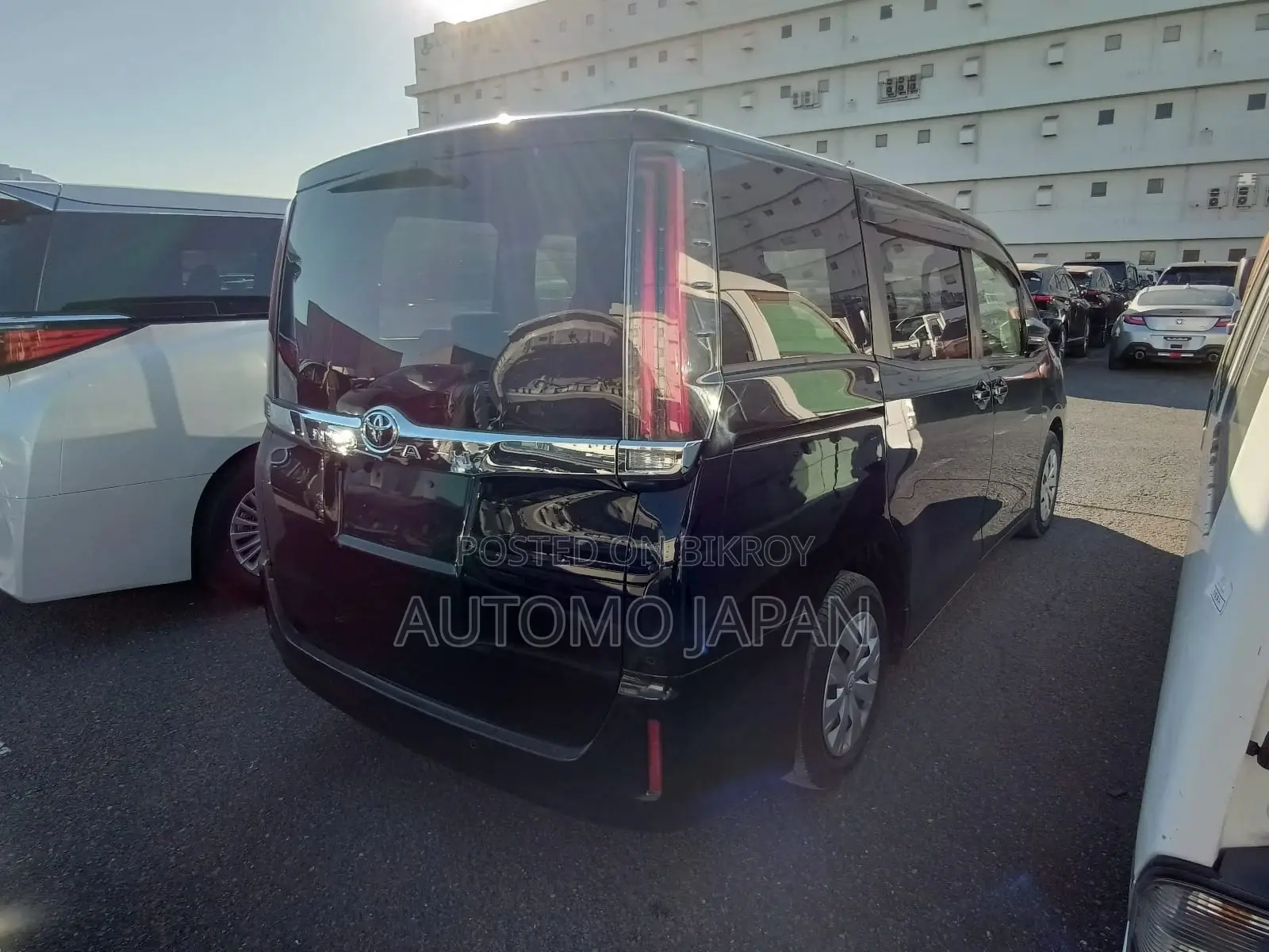 Toyota Noah X 2021