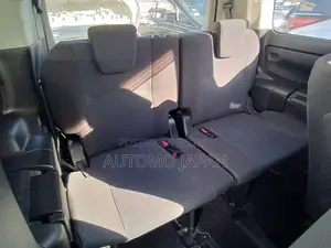 Toyota Noah X 2021
