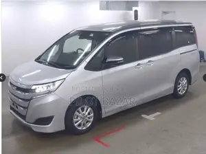 Toyota Noah X Pkg 2020