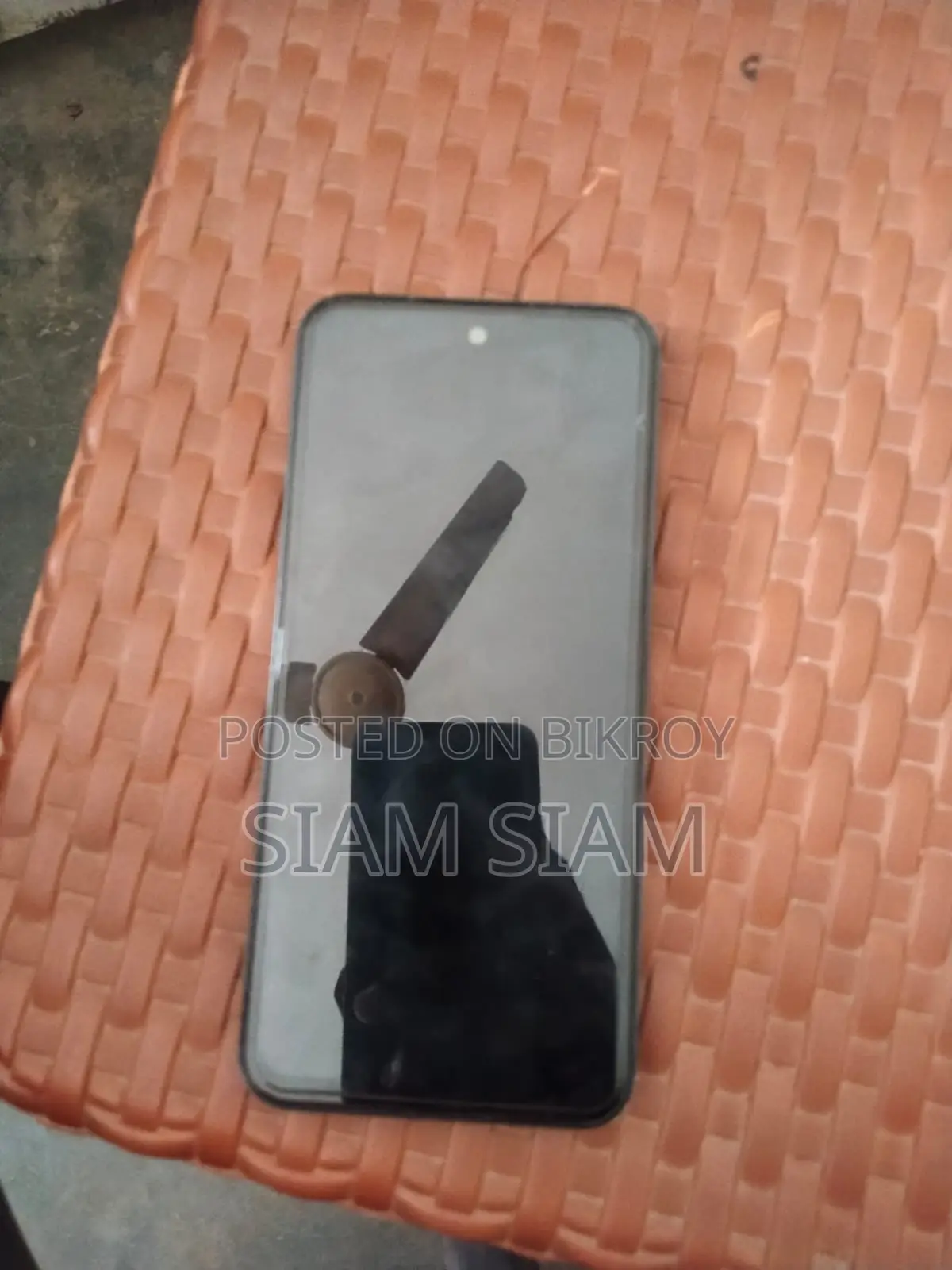 Tecno Spark 30C 128 GB Black