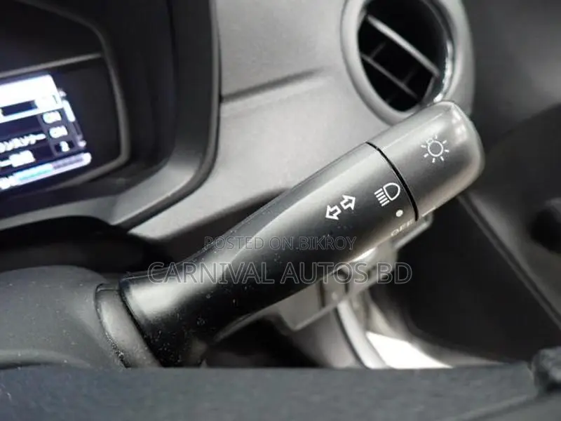 Toyota Fielder EX PACKAGE 2021