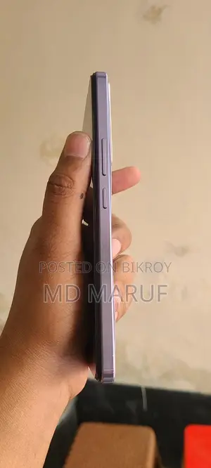 Vivo V27e ৮ জিবি র‍্যাম ২৫৬ জিবি রম (ব্যবহৃত)