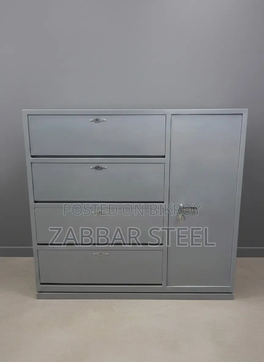 Steel Wardrobe | Sturdy and Modern!