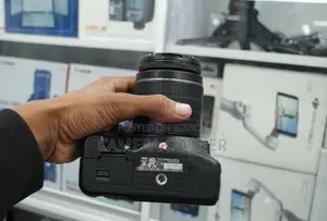 Canon 550D Camera With 18-55mm Lens