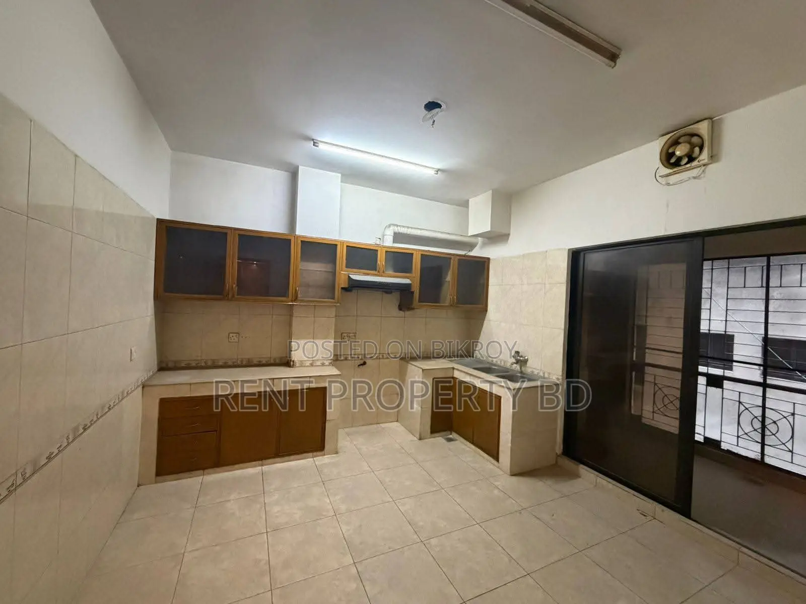 Unfurnished Flat For Rent In Gulshan North
