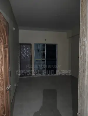 1450 Sqft Flats with 2 Units Per Floor